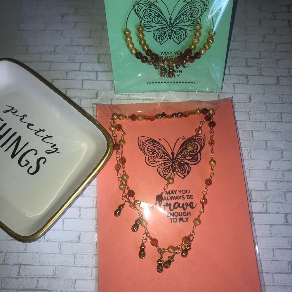 Pineapple bead fringe necklace set